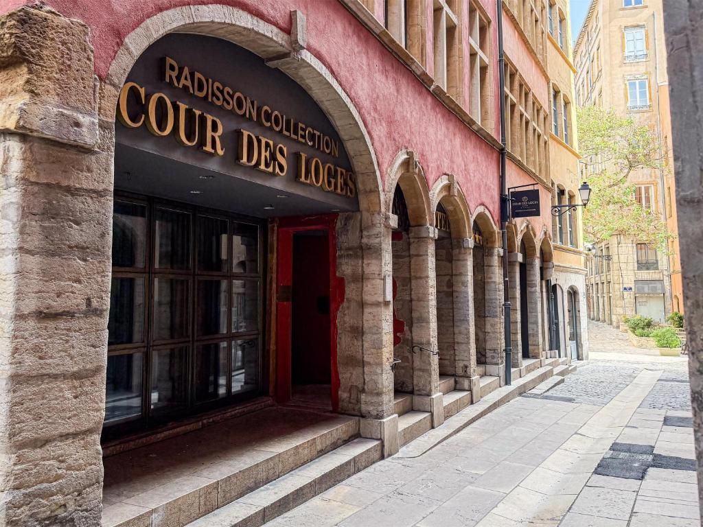 Cour des Loges Lyon A Radisson Collection Hotel: Where Luxury Meets History in the Heart of Lyon
