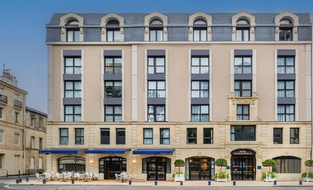 Discover the Luxury and Charm of Hôtel Burdigala by Inwood Hotels