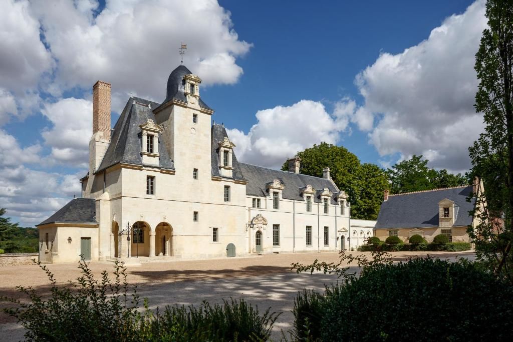 Relais & Château Louise de La Vallière: The Ultimate Luxury Escape You’ve Been Looking For