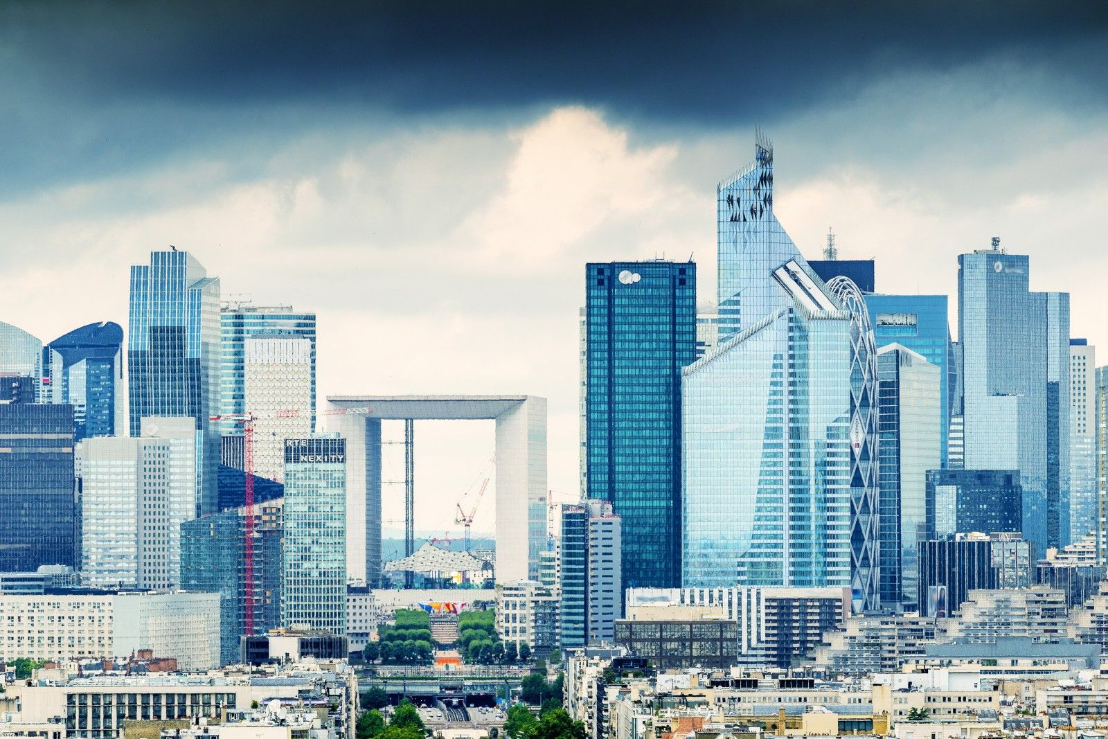 La Défense: Paris’ Hidden Urban Jewel You Have to Explore