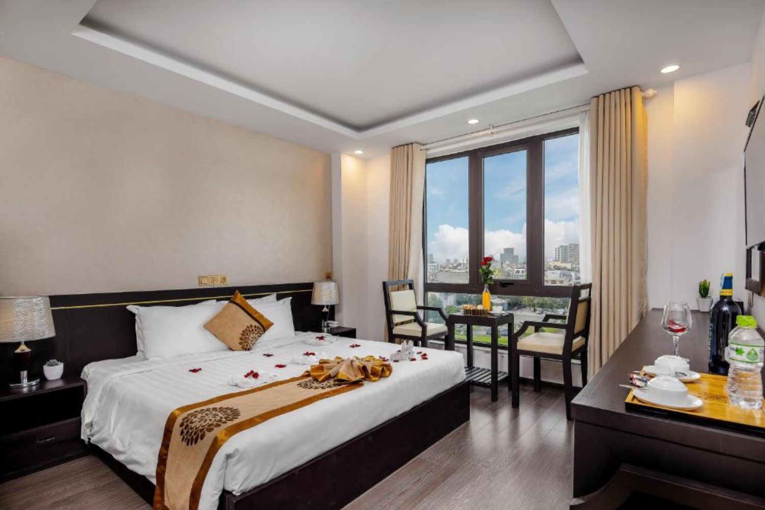 Discover the Charm of Hanami Hotel: Your Perfect Stay in Da Nang