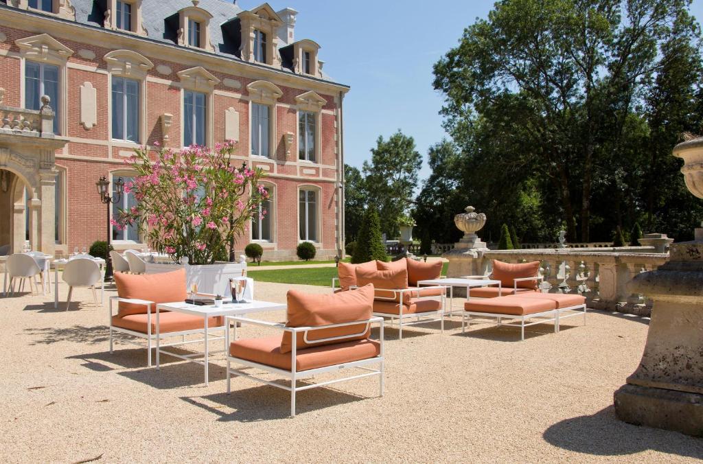 Alexandra Palace &#8211; La Maison Younan: The Ultimate Luxury Experience in France