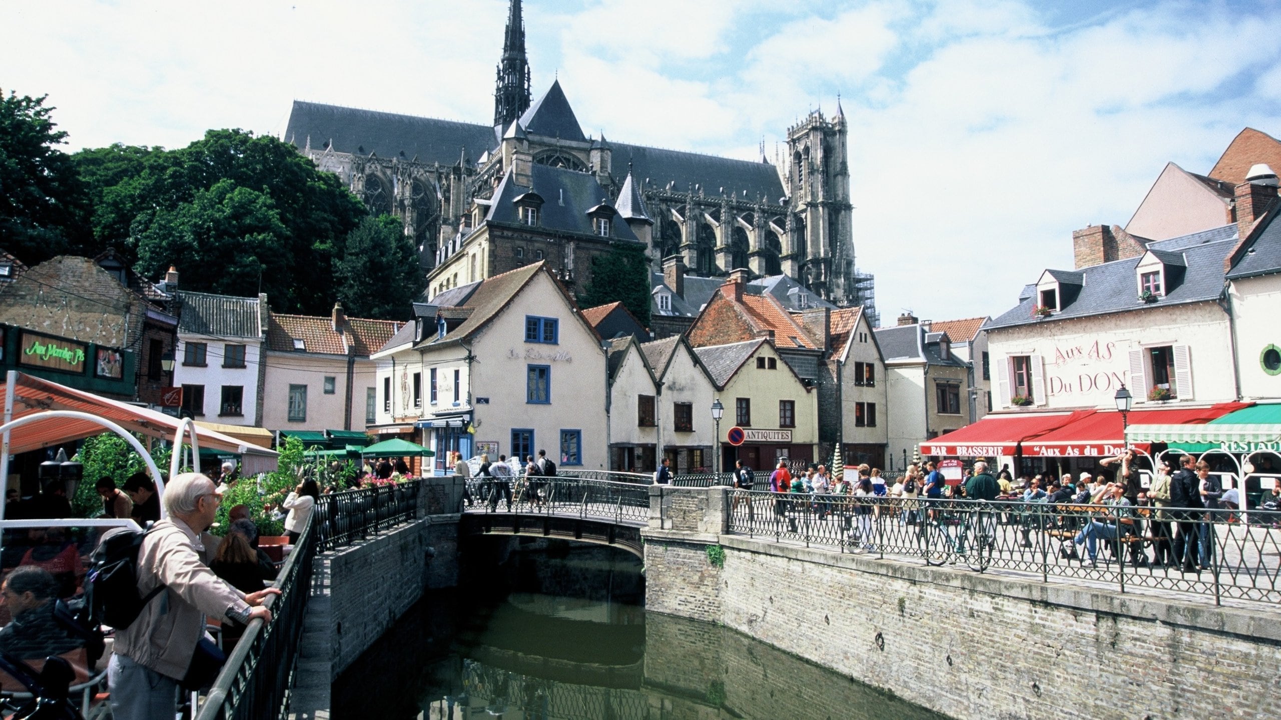Amiens Cathedral: The Hidden Gem of French Gothic Architecture
