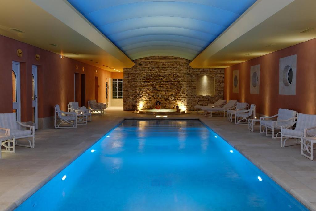 Auberge de Cassagne &#038; Spa: Your Ultimate Provence Escape Awaits, Fam!
