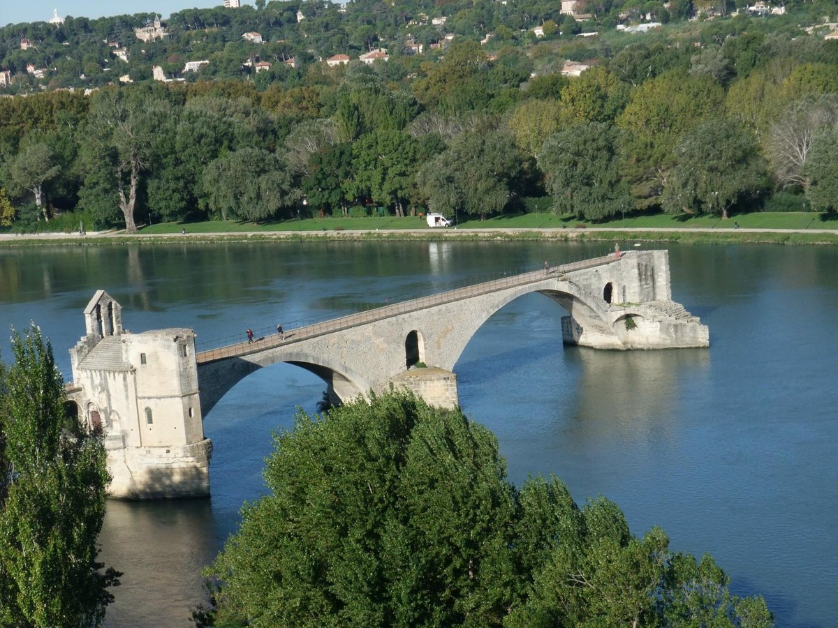 Avignon: Your Ultimate Guide to Exploring This Historic French Gem