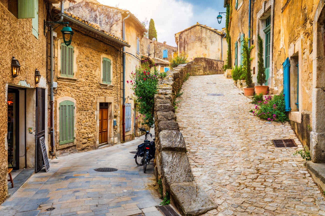 Avignon: Your Ultimate Guide to Exploring This Historic French Gem