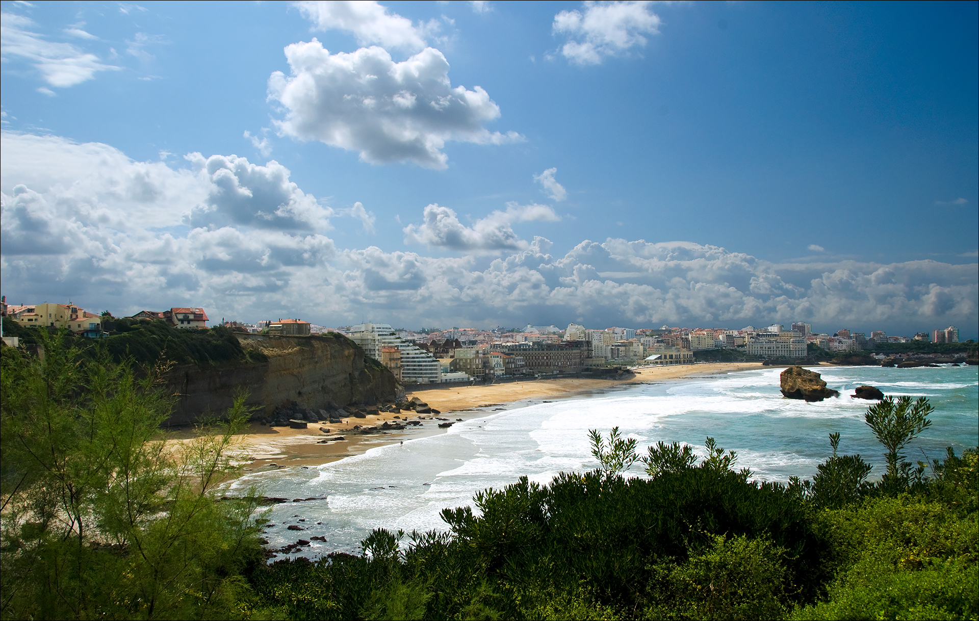 Biarritz: The Ultimate Coastal Paradise You Need to Explore