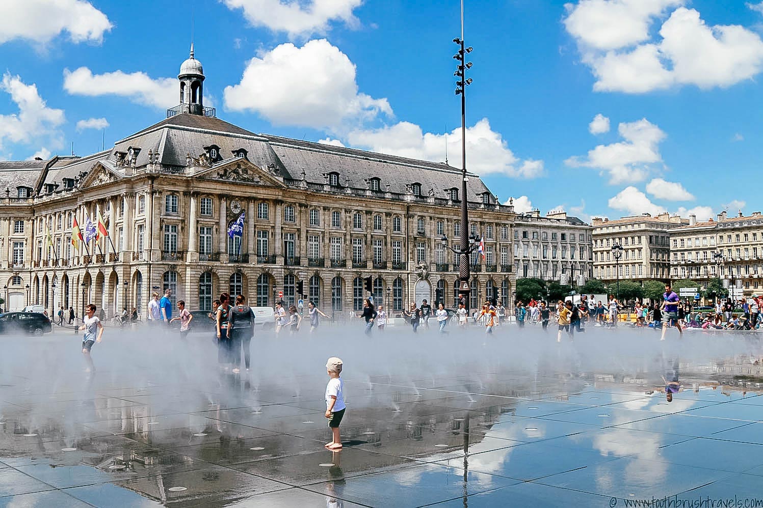 Bordeaux: A Journey Through France&#8217;s Heart of Wine, Culture, and Beauty