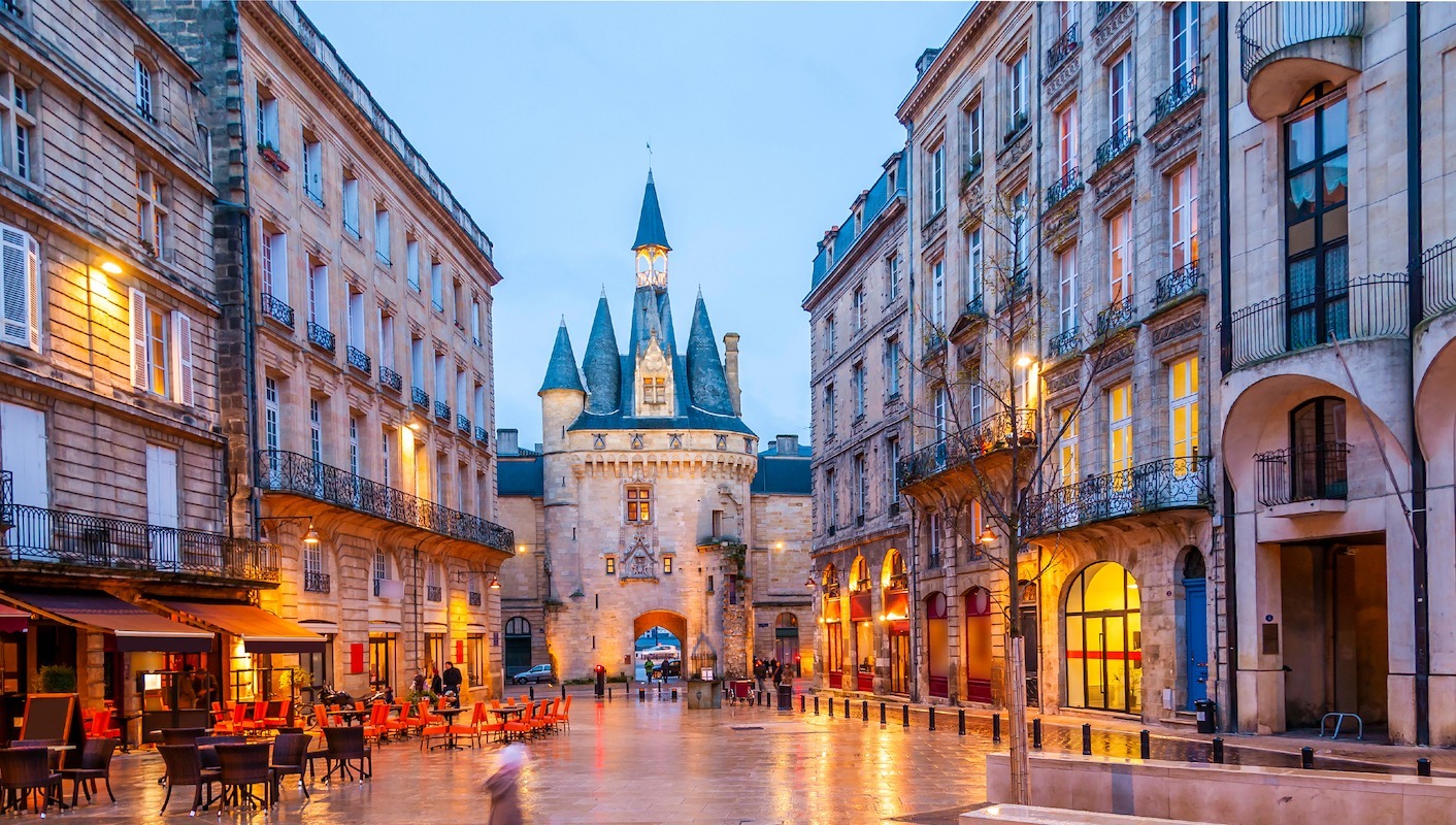 Bordeaux: A Journey Through France&#8217;s Heart of Wine, Culture, and Beauty