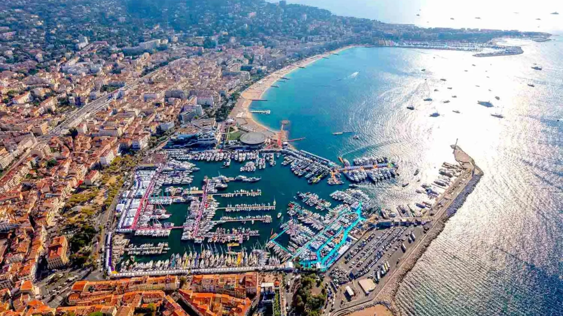 Cannes: The Ultimate Guide to the Glitz and Glamour of the French Riviera