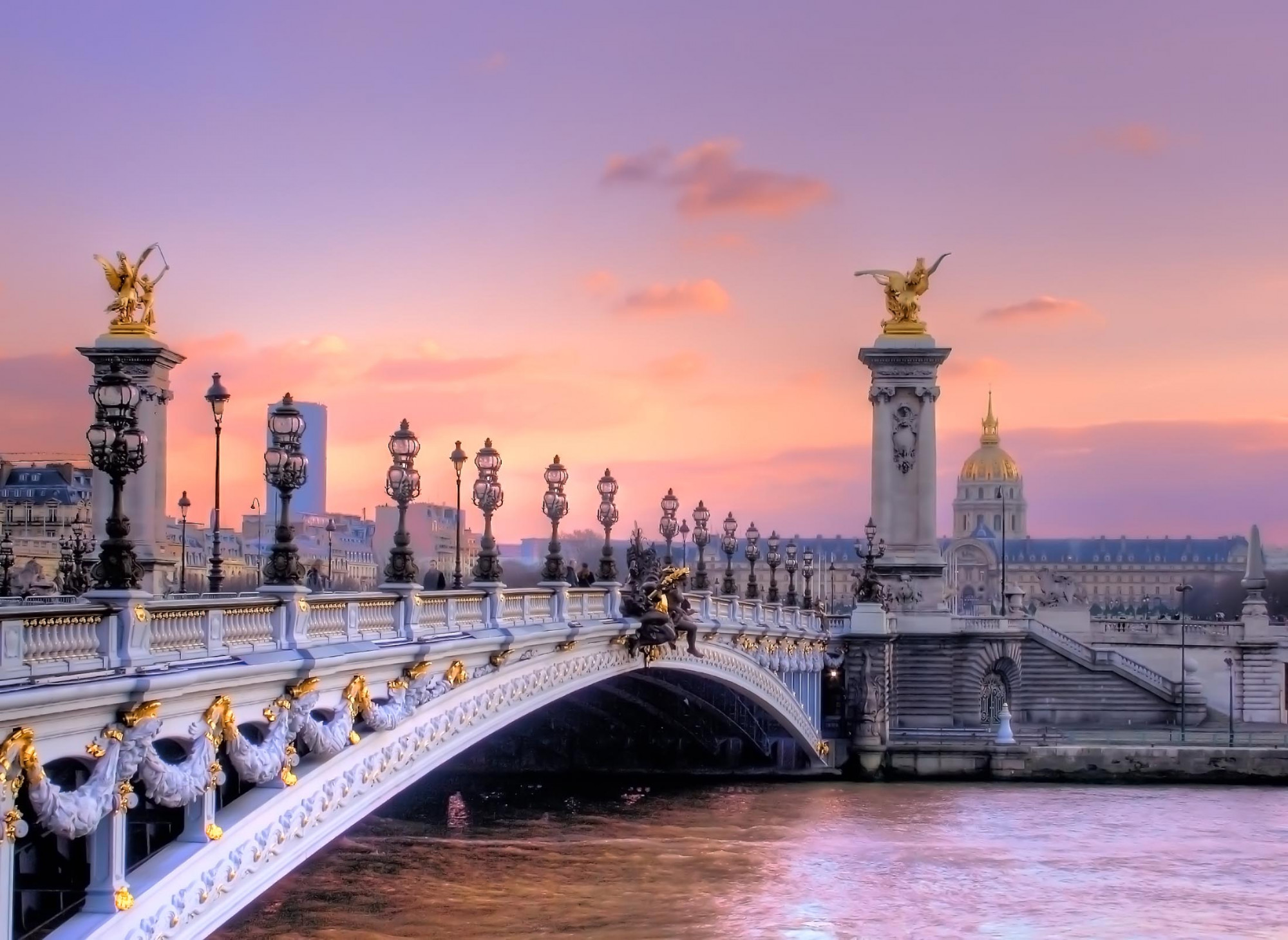 Cầu Alexandre III: The Stunning Parisian Bridge You Can’t Miss