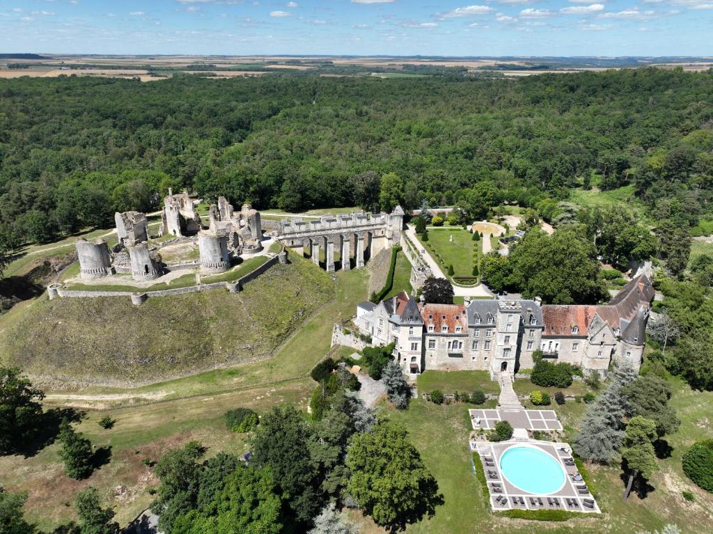 Chateau De Fere: Slay Your Stay at This Epic French Castle Hideout