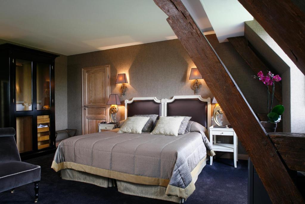 Chateau De Fere: Slay Your Stay at This Epic French Castle Hideout