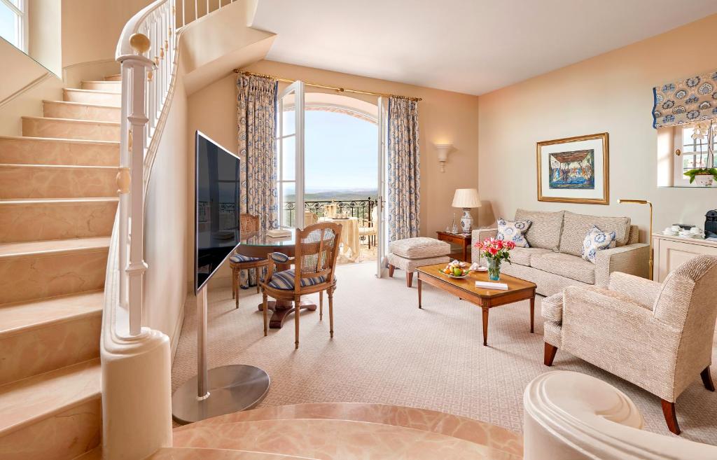 Château Saint-Martin &#038; Spa, Oetker Hotels: A Luxurious Getaway Like No Other