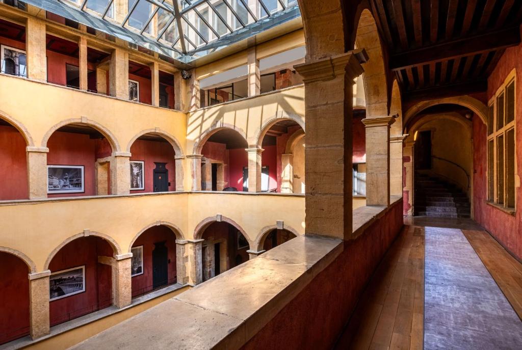 Cour des Loges Lyon A Radisson Collection Hotel: Where Luxury Meets History in the Heart of Lyon