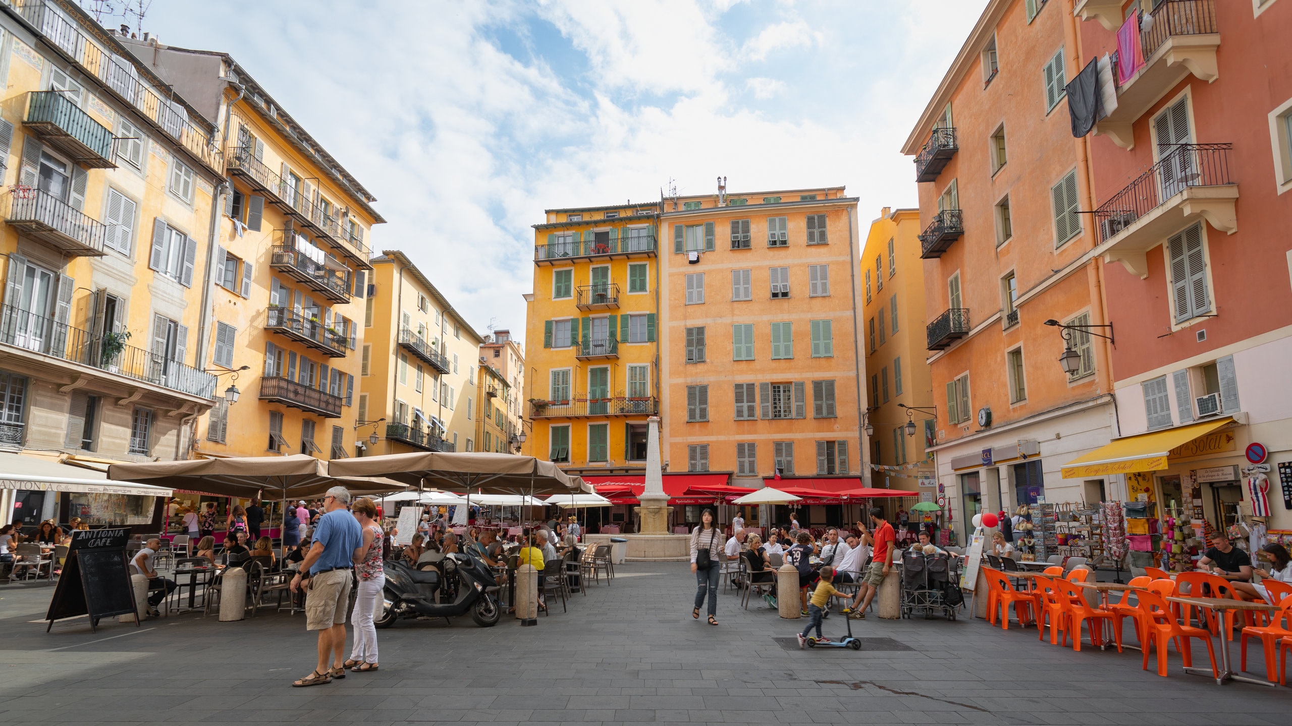 Cours Saleya: The Heartbeat of Nice You Can’t Miss