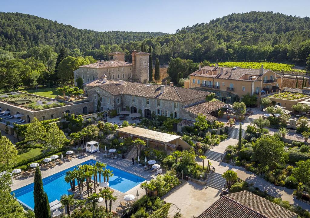 Discover Château de Berne: Your Ultimate Destination for Luxury and Relaxation