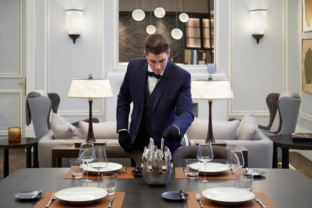 Discover Maison Villeroy: The Ultimate Parisian Escape for Modern Travelers