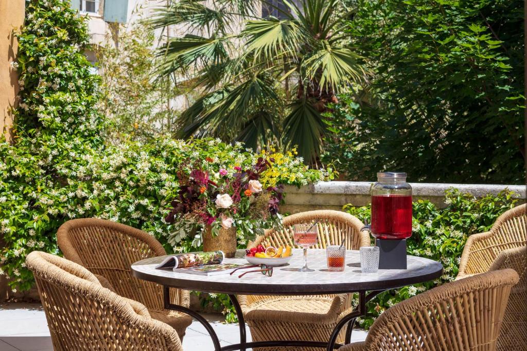 Discover Margaret &#8211; Hôtel Chouleur: A Hidden Gem in the Heart of Nîmes