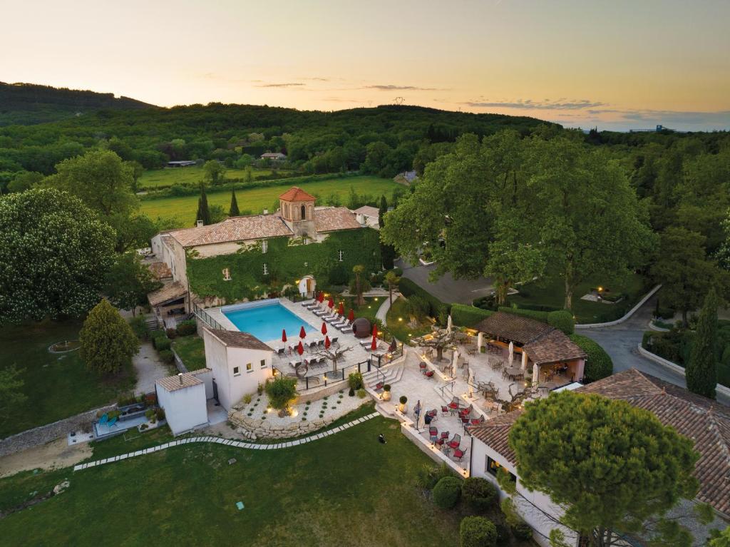 Discover the Allure of Le Domaine Du Colombier: A Hidden Gem in Fréjus, France