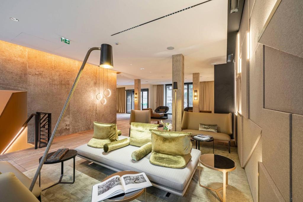 Discover the Charm and Luxury of La Caserne Chanzy Hotel &#038; Spa, Autograph Collection: Your Perfect Getaway Destination