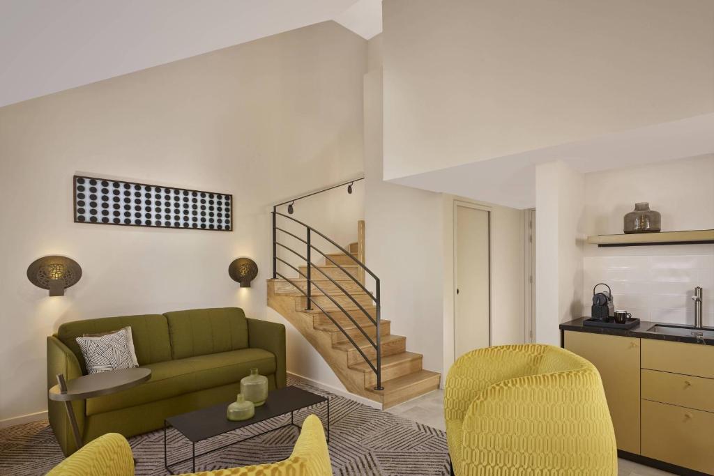 Discover the Charm and Luxury of La Caserne Chanzy Hotel &#038; Spa, Autograph Collection: Your Perfect Getaway Destination