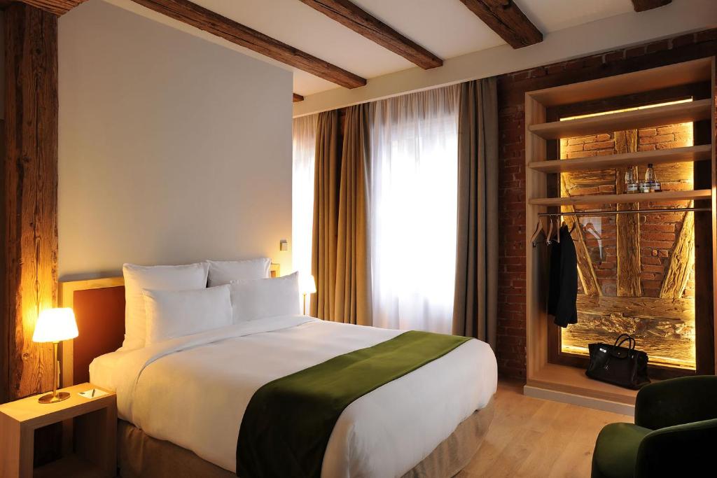 Discover the Charm of 5 Terres Hotel &#038; Spa &#8211; MGallery Collection: A Luxury Getaway