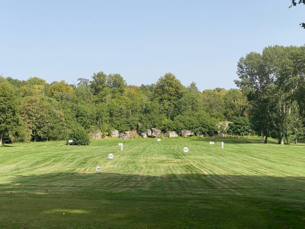 Discover the Charm of Château d&#8217;Augerville Golf &#038; Spa Resort: A Perfect Getaway