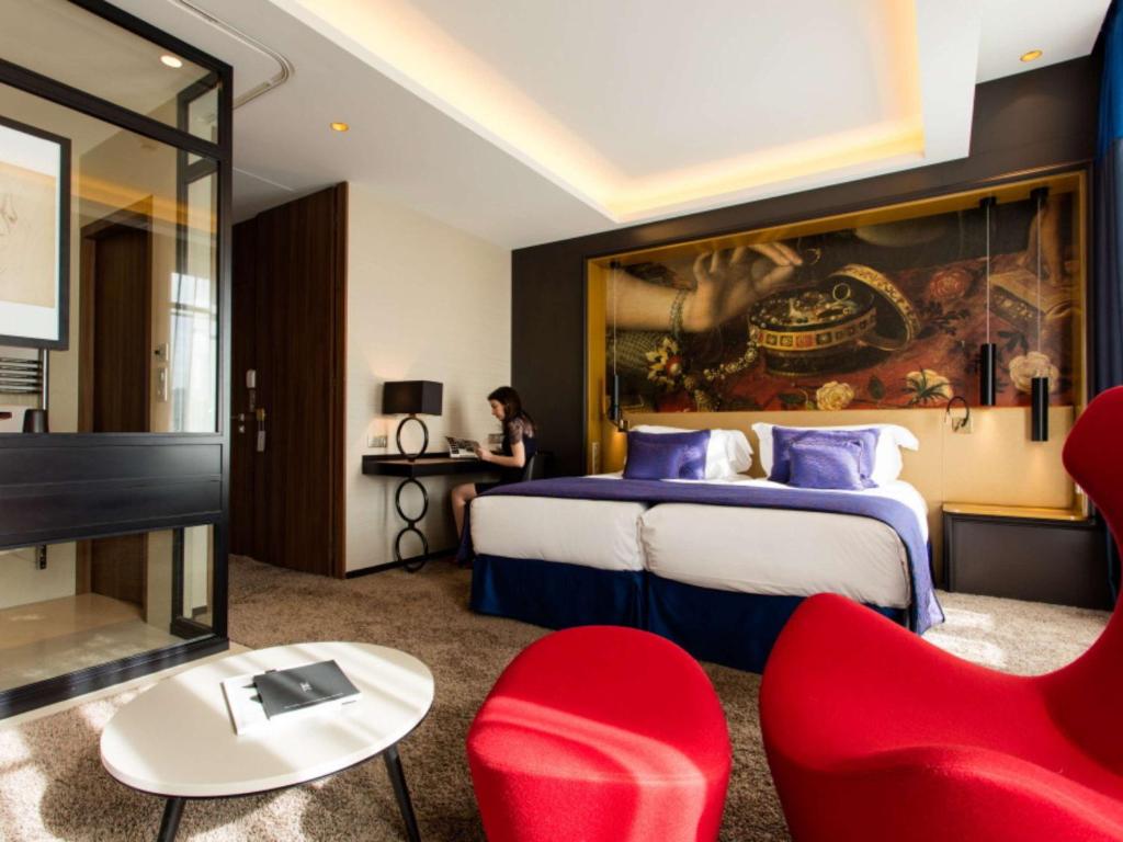 Discover the Charm of Grand Hôtel La Cloche Dijon &#8211; MGallery Collection: A Luxury Stay in the Heart of Dijon