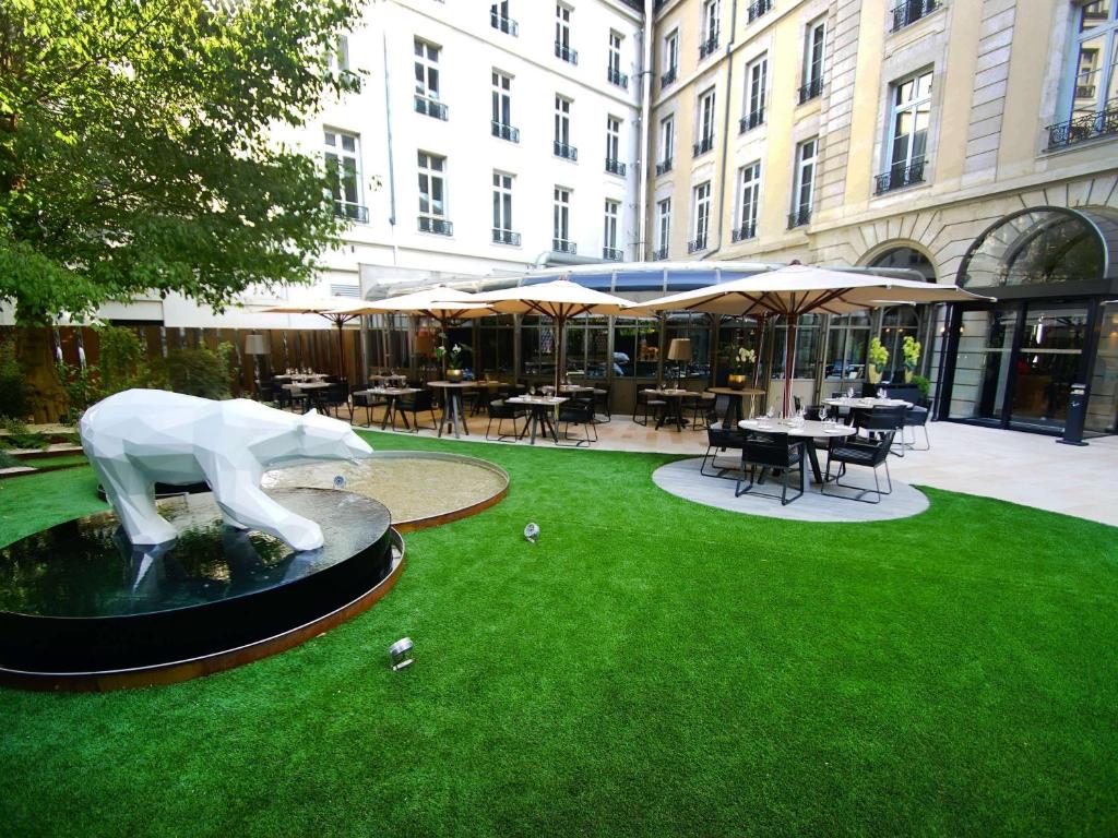 Discover the Charm of Grand Hôtel La Cloche Dijon &#8211; MGallery Collection: A Luxury Stay in the Heart of Dijon