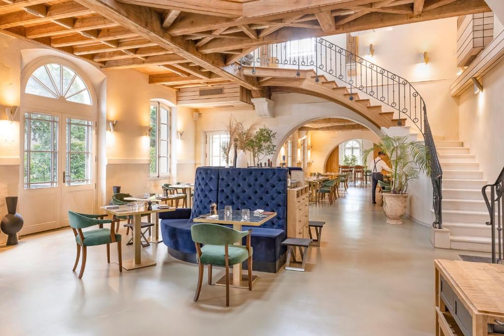 Discover the Charm of La Nauve, Hôtel &#038; Jardin &#8211; Relais &#038; Châteaux: A Timeless Escape