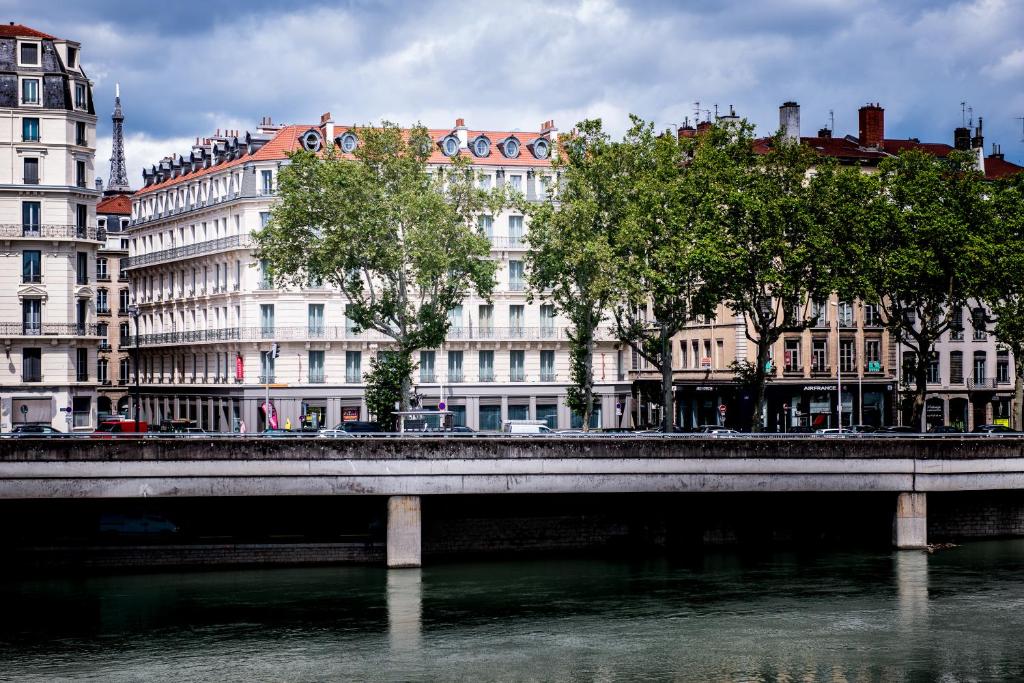 Discover the Elegance and Comfort of Boscolo Lyon Hotel &#038; Spa – A Hidden Gem in Lyon