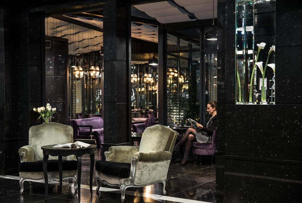 Discover the Elegance of Maison Albar &#8211; Le Diamond: A Luxurious Experience in the Heart of Paris