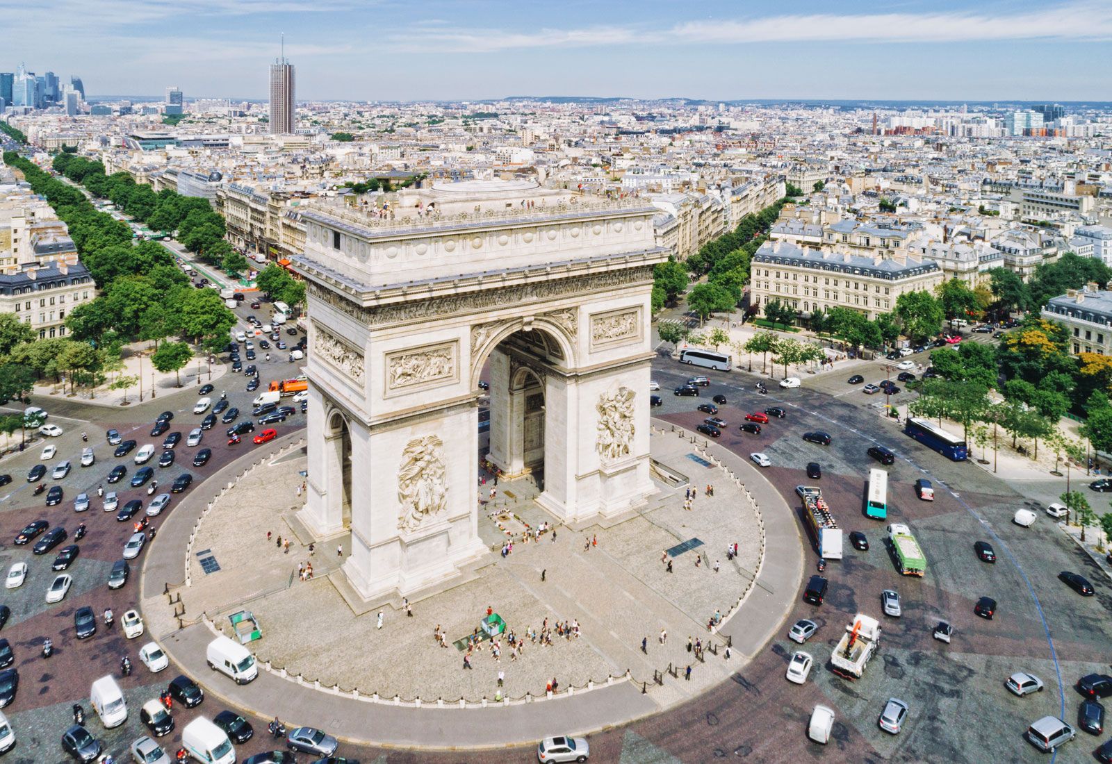 Discover the Elegance of Maison Albar &#8211; Le Diamond: A Luxurious Experience in the Heart of Paris