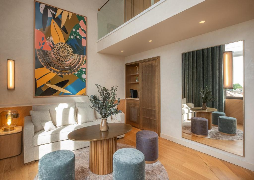 Discover the Luxury and Charm of Hôtel Burdigala by Inwood Hotels