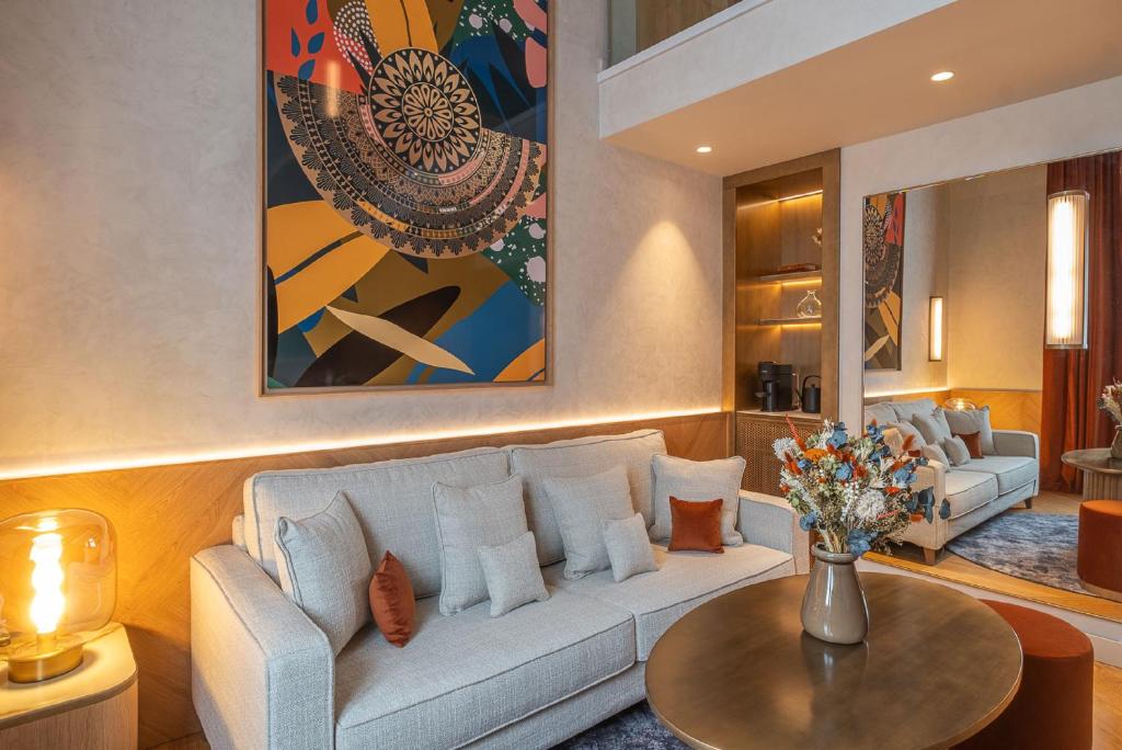 Discover the Luxury and Charm of Hôtel Burdigala by Inwood Hotels