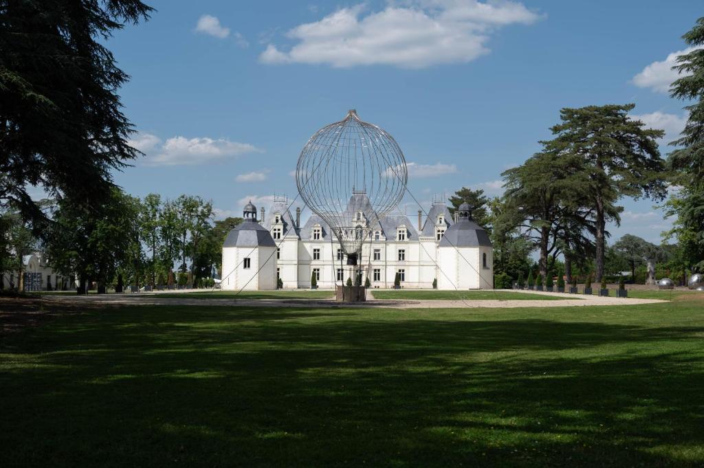 Discover the Luxury of Château de Maubreuil: A Hidden Gem Near Nantes