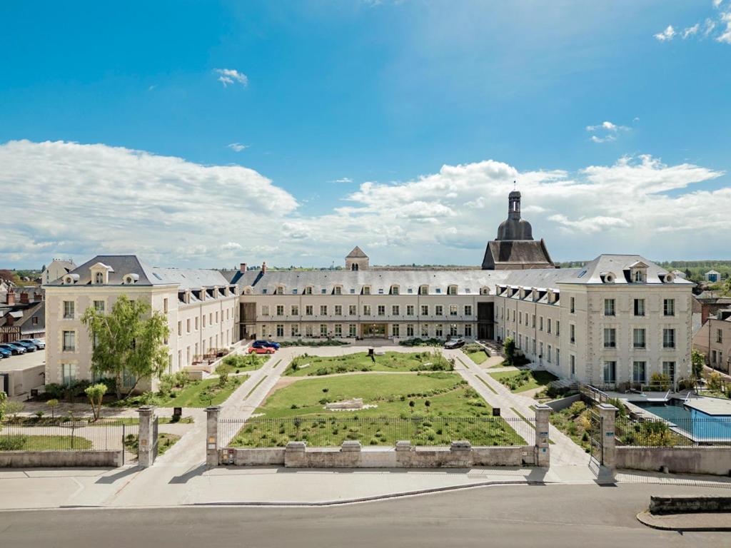 Discover the Luxury of Fleur de Loire Hotel: An Unforgettable Experience Awaits You