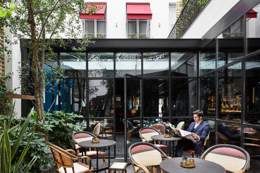 Discover the Ultimate Luxury at Le Roch Hotel &#038; Spa: A Parisian Gem
