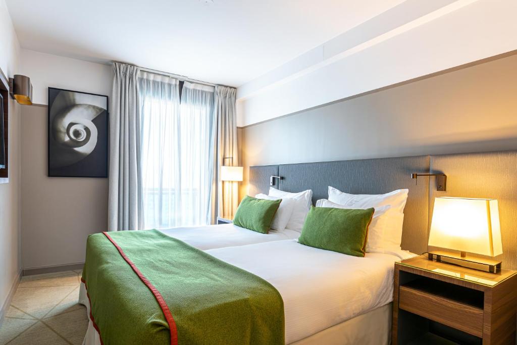 Fraser Suites Paris La Défense: Your Luxe Home Base for Paris Adventures