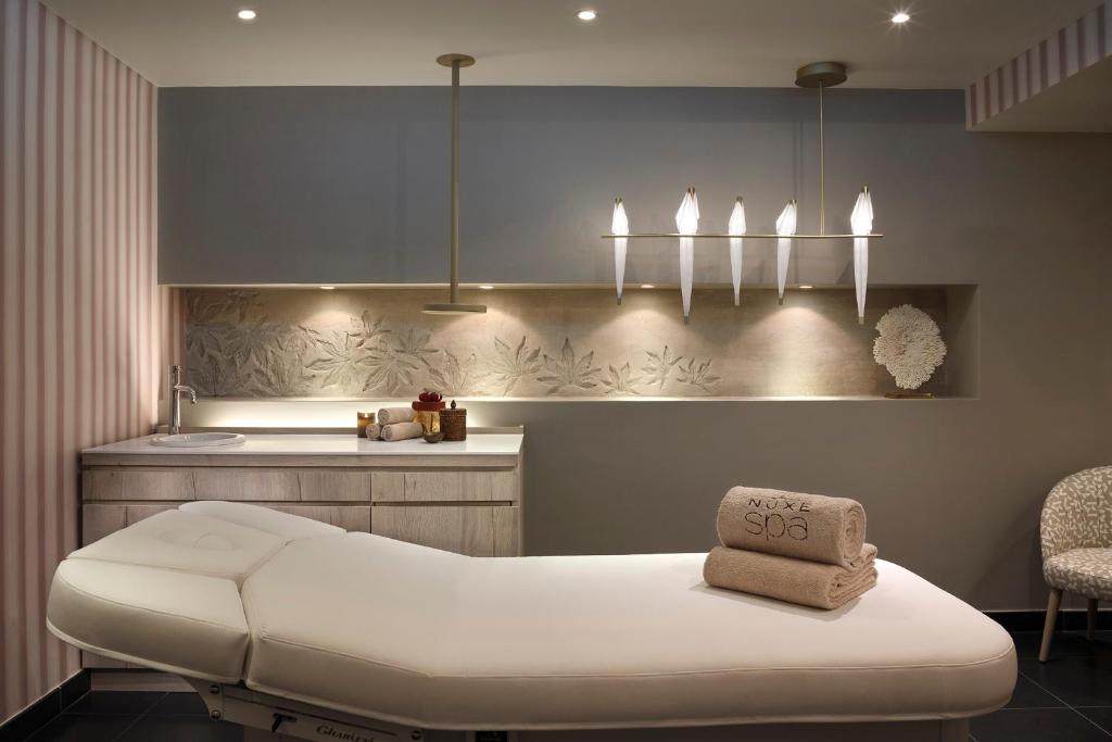Hôtel Barrière Le Westminster: A Luxurious Escape You Can’t Miss