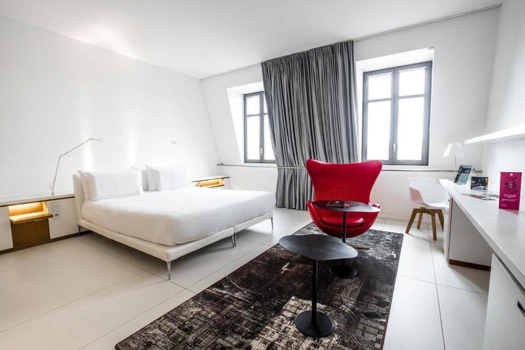 Hotel C2: This Marseille Gem Is Giving Main Character Energy