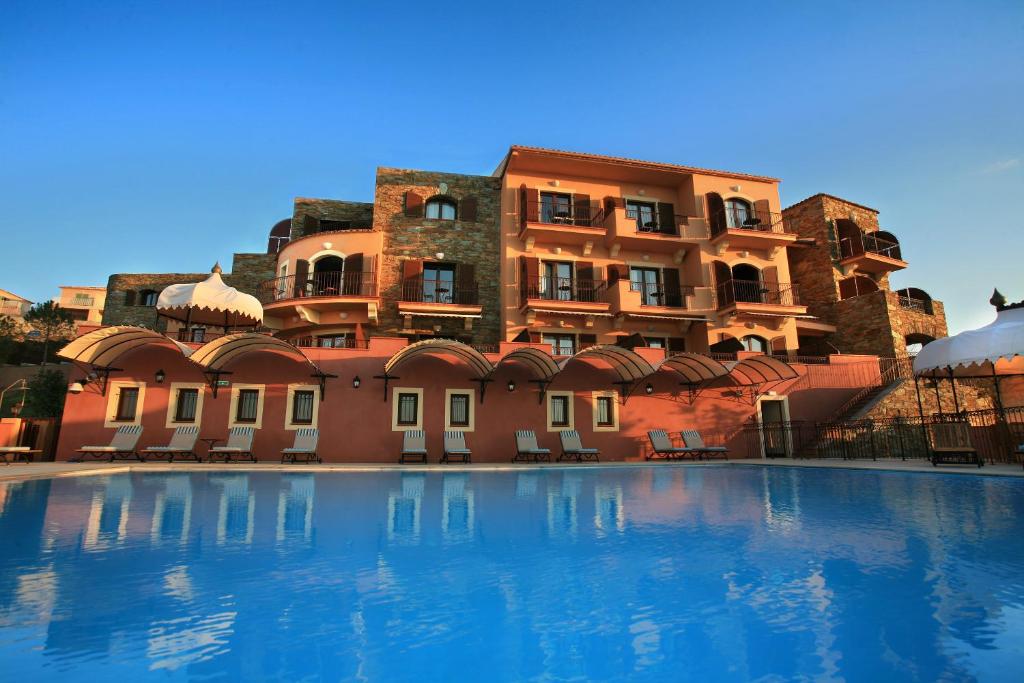 Hôtel Demeure Loredana: A Luxurious Getaway in the Heart of Saint-Florent