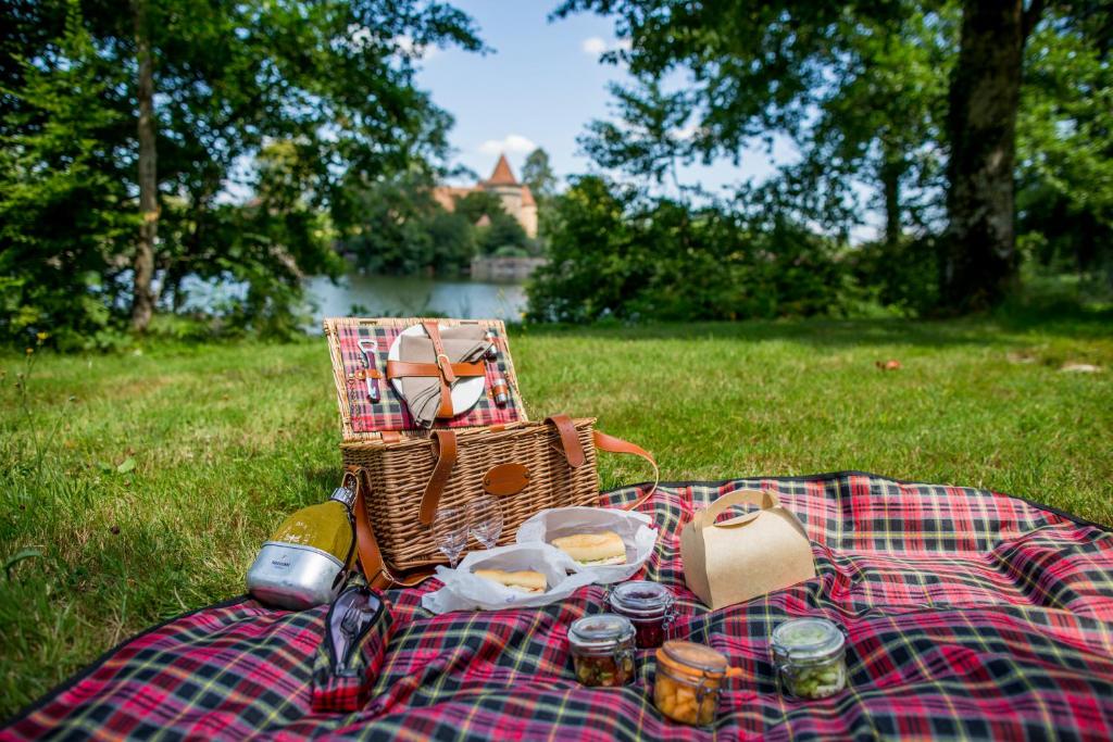HOTEL Domaine des Etangs, Auberge Resorts Collection: The Ultimate Luxury Escape