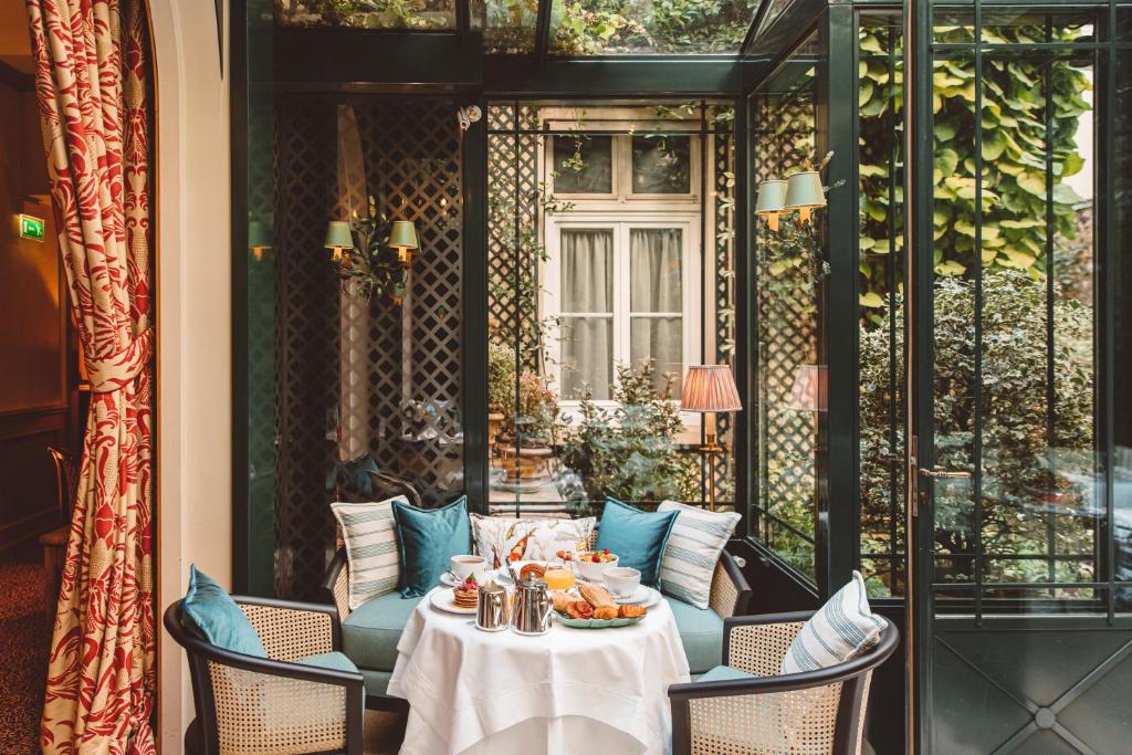 Hôtel L&#8217;Abbaye: The Perfect Blend of History and Modern Luxury in La Colle-sur-Loup