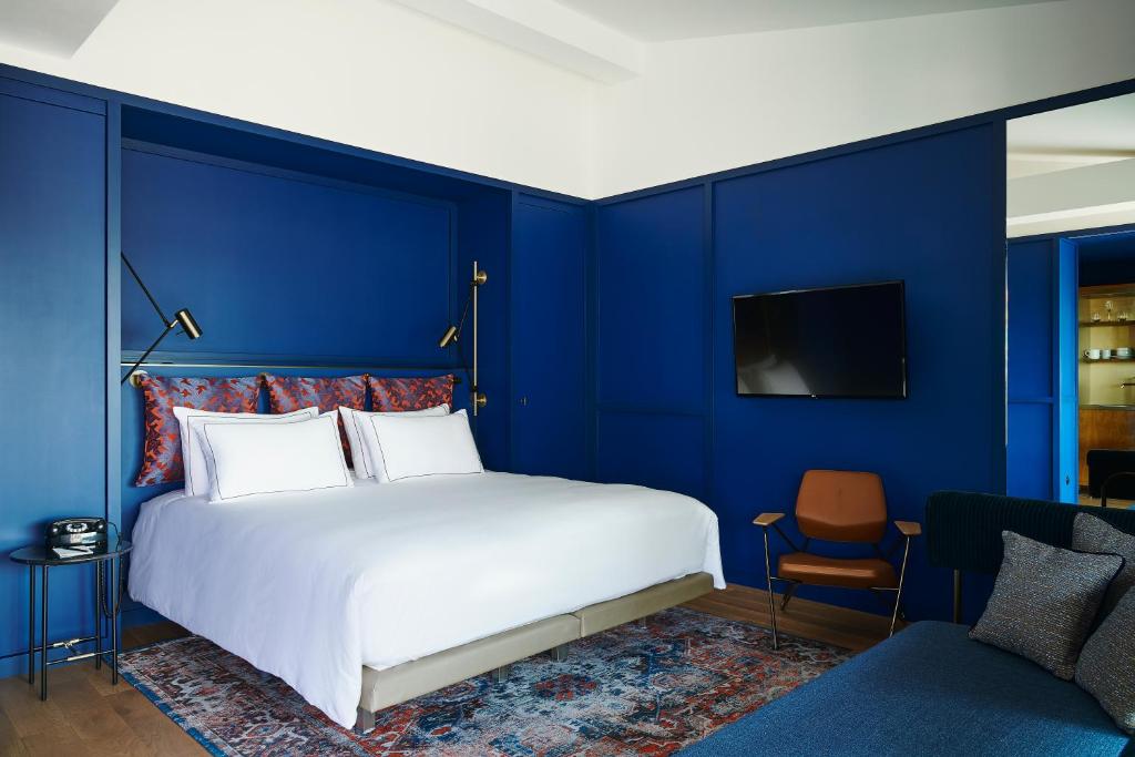 Hôtel Le Ballu: The Parisian Dream Stay You’ve Been Waiting For