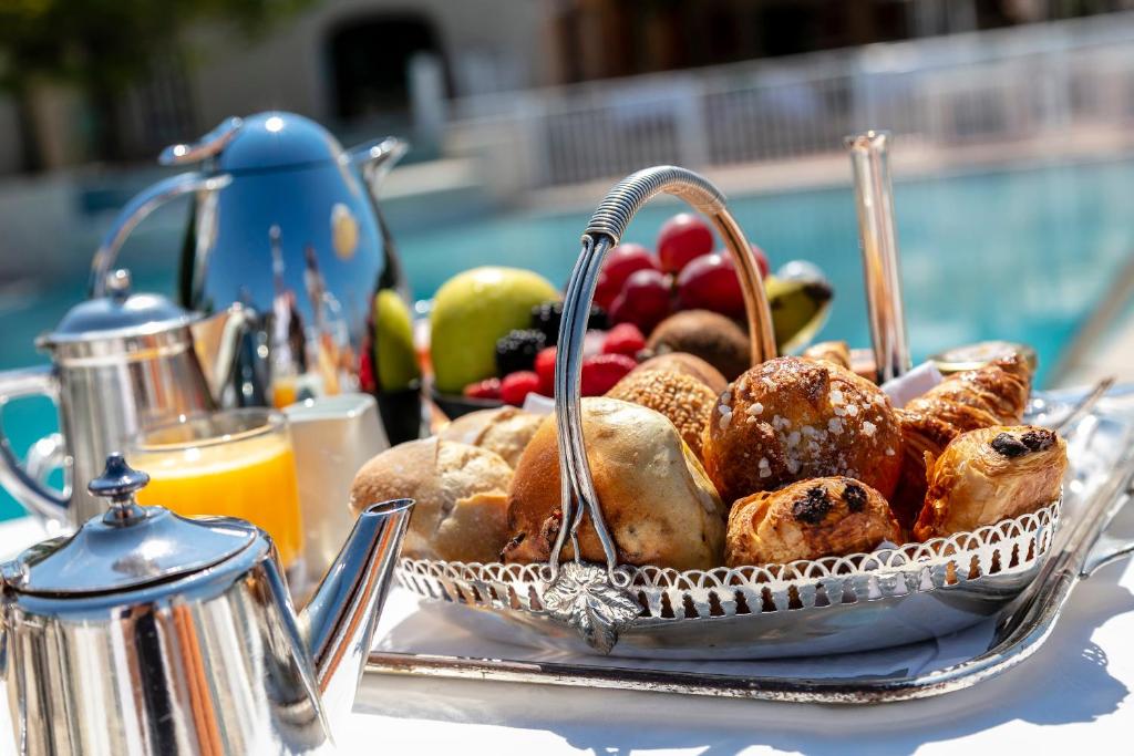 Hotel Le Maquis: Your Ultimate Getaway in the Heart of Grosseto-Prugna, Corsica