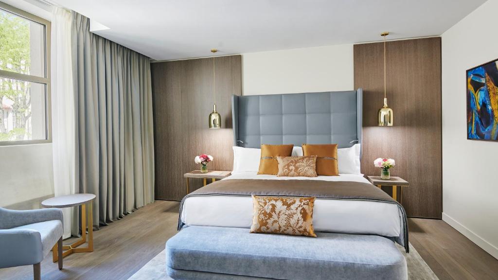 InterContinental Lyon &#8211; Hotel Dieu by IHG: This Luxe Stay Is Serving Vibes and Views in Lyon