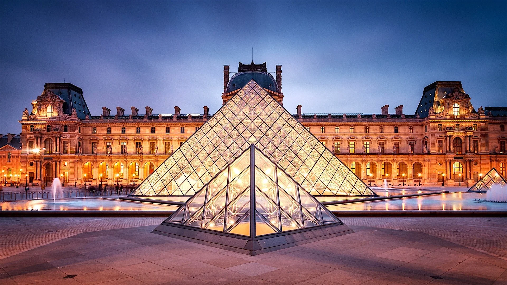 Louvre Museum: The Parisian Icon You Absolutely Can’t Skip