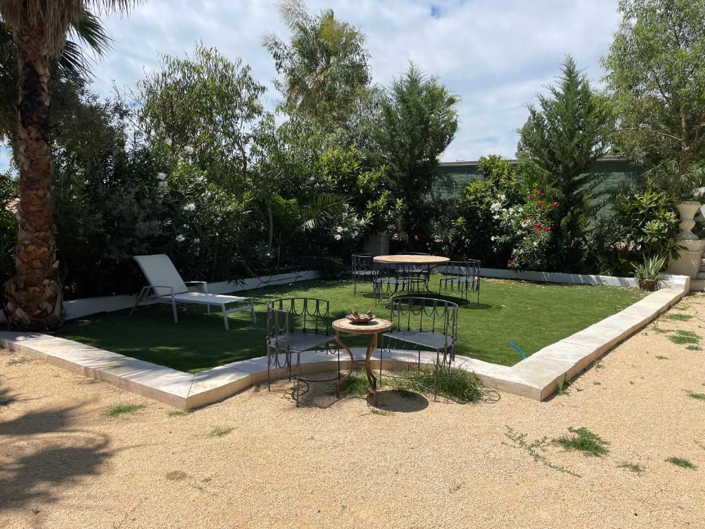 Maison Blue Palm Aix en Provence: The Ultimate Luxury Stay in the Heart of Provence